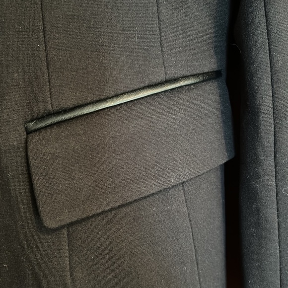 White House Black Market women’s black blazer with faux leather details - Picture 4 of 8